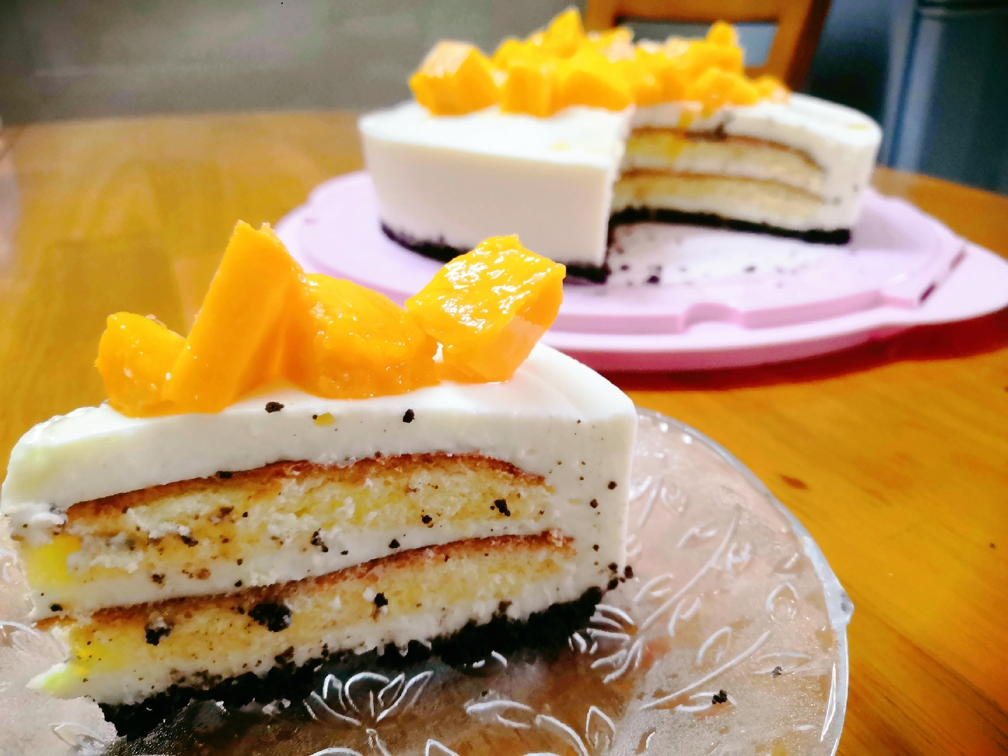 8寸芒果酸奶慕斯奥利奥底蛋糕（少淡奶油）的做法