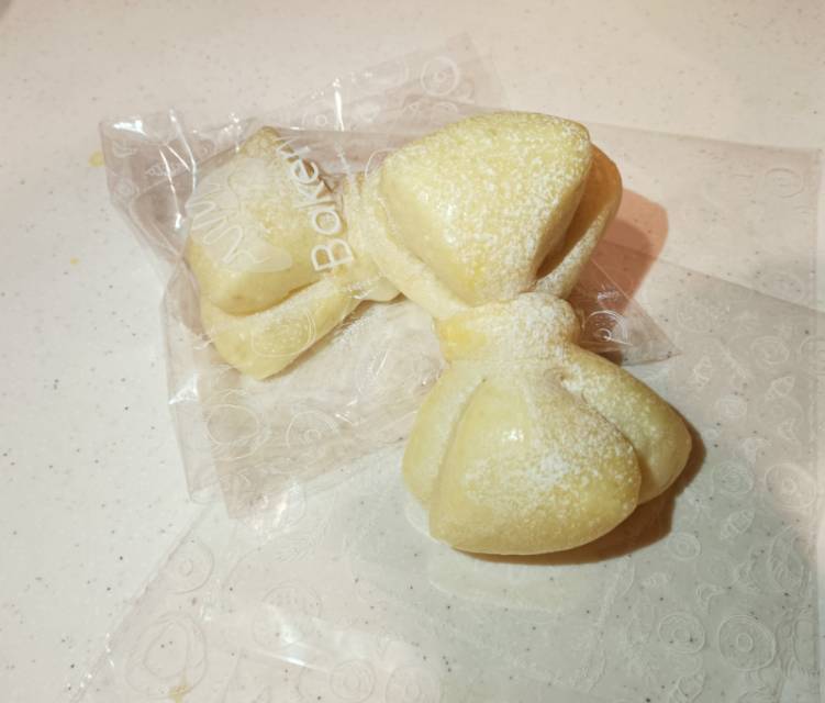 少女心蝴蝶结面包🎀