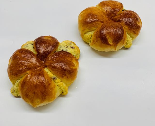 奶酥蓝莓甜面包的做法