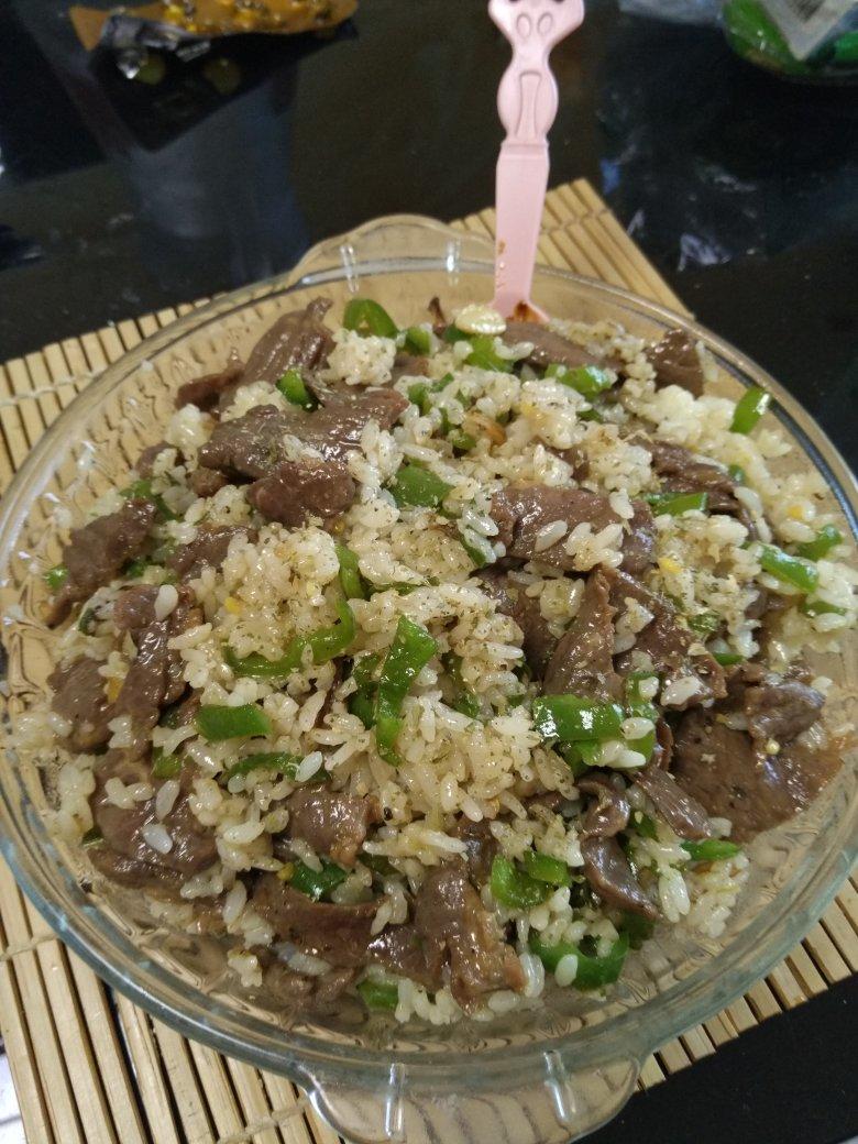 蒜香牛肉炒饭