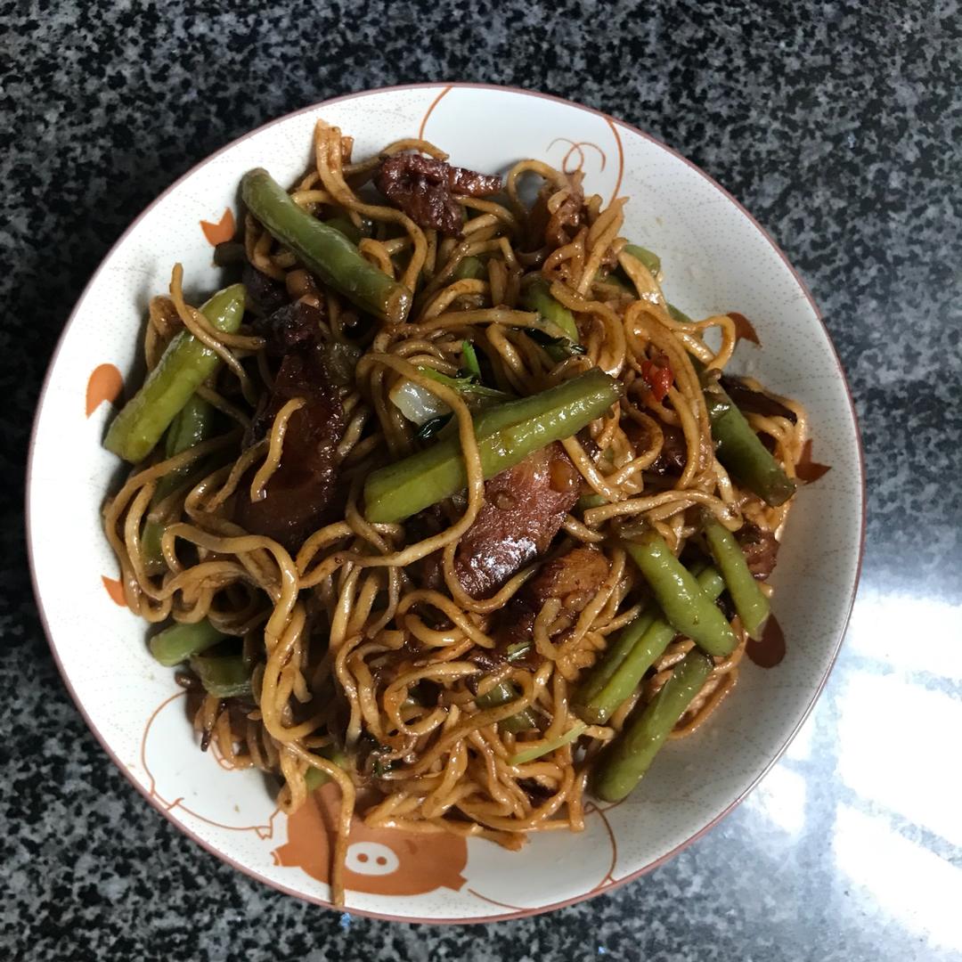 豆角焖面