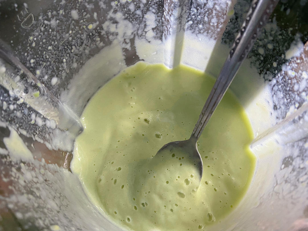 牛油果牛奶