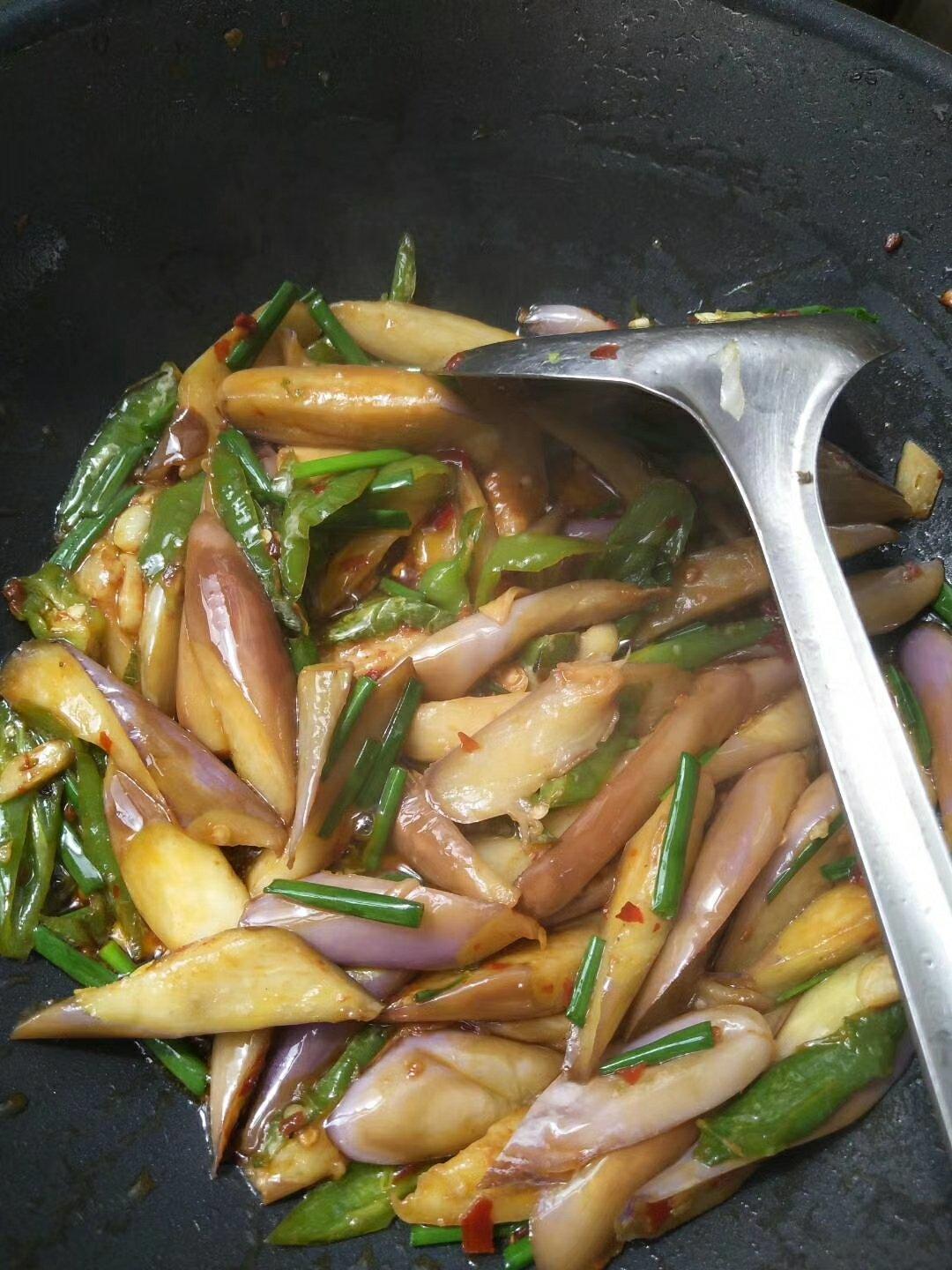 清炒茄子（少油版+视频）