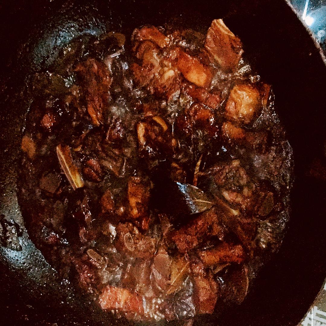 不焯水不放油的家常红烧肉