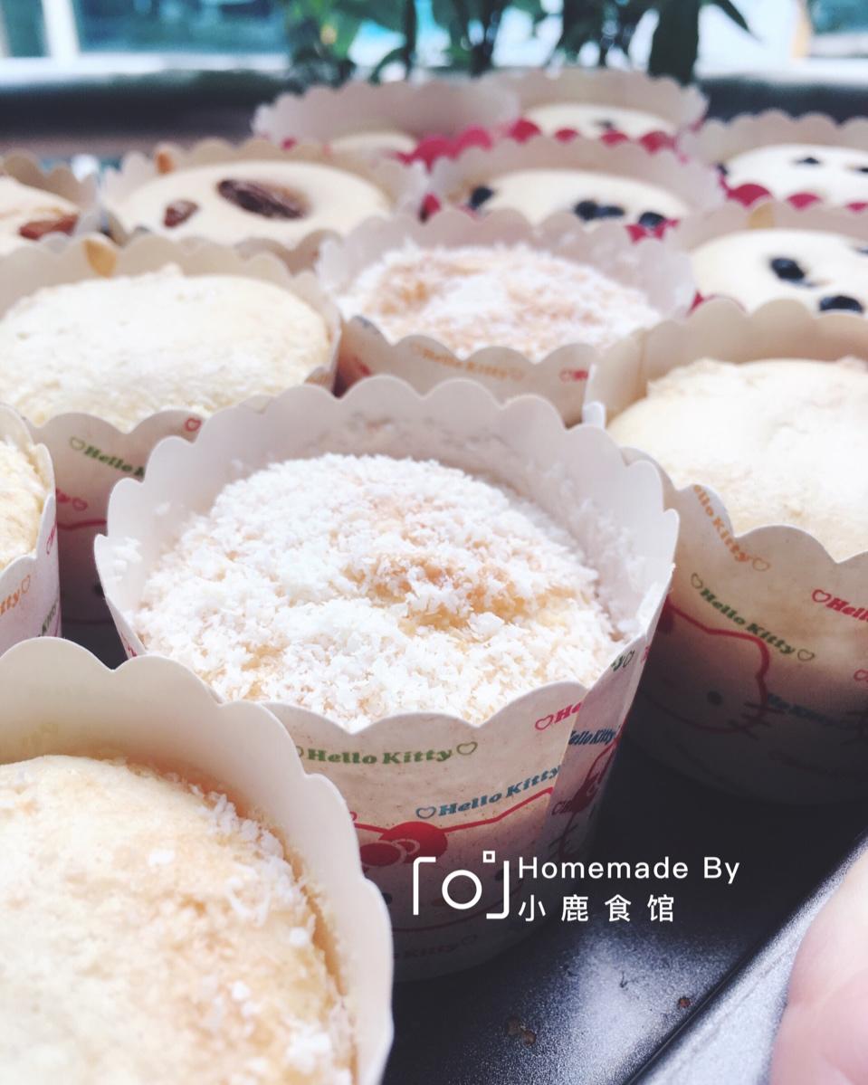 炼乳纸杯蛋糕