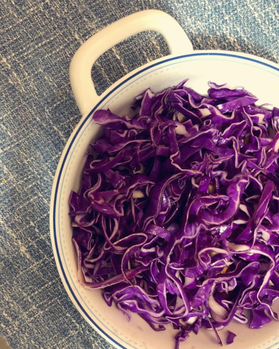 超开胃凉拌紫甘蓝