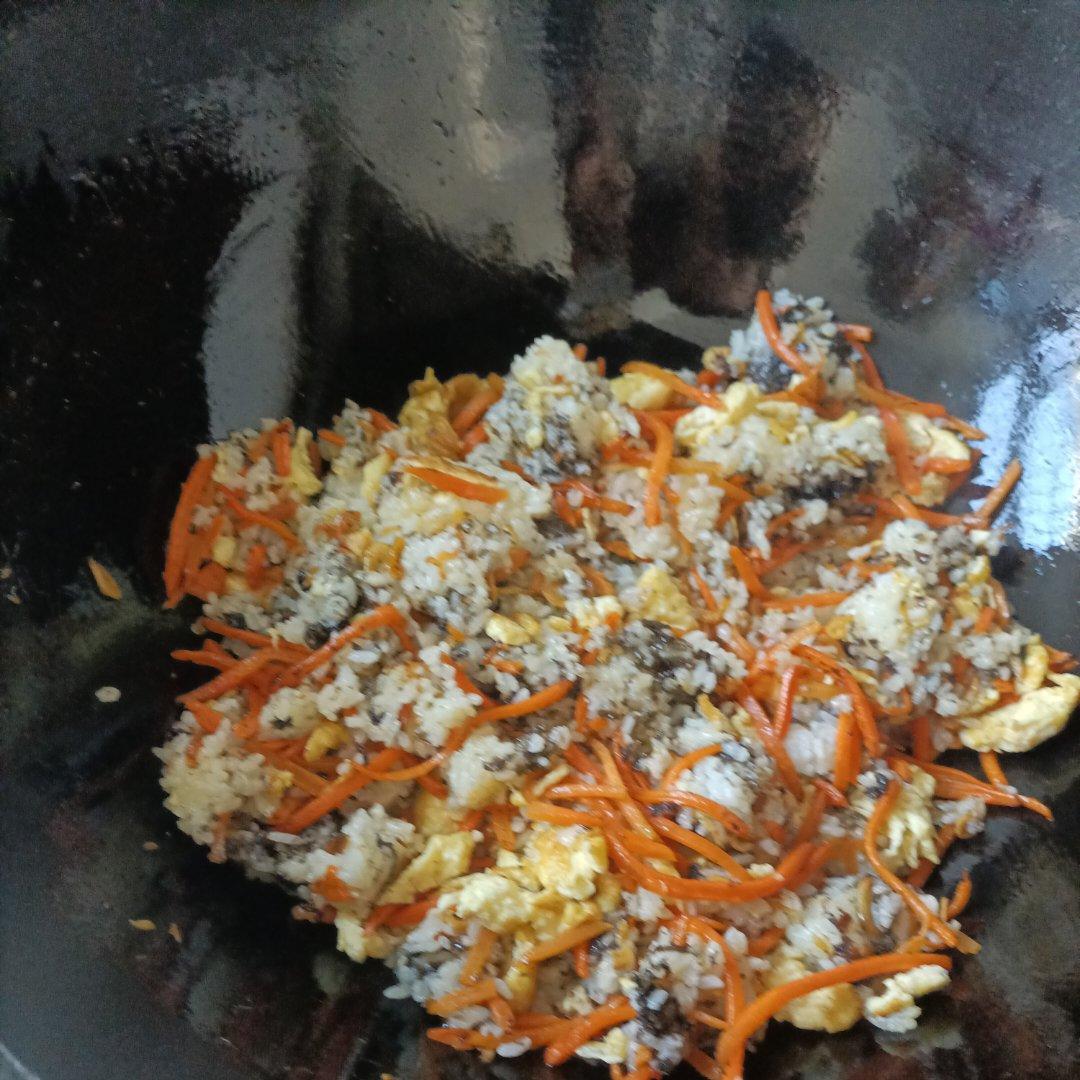 紫菜炒饭