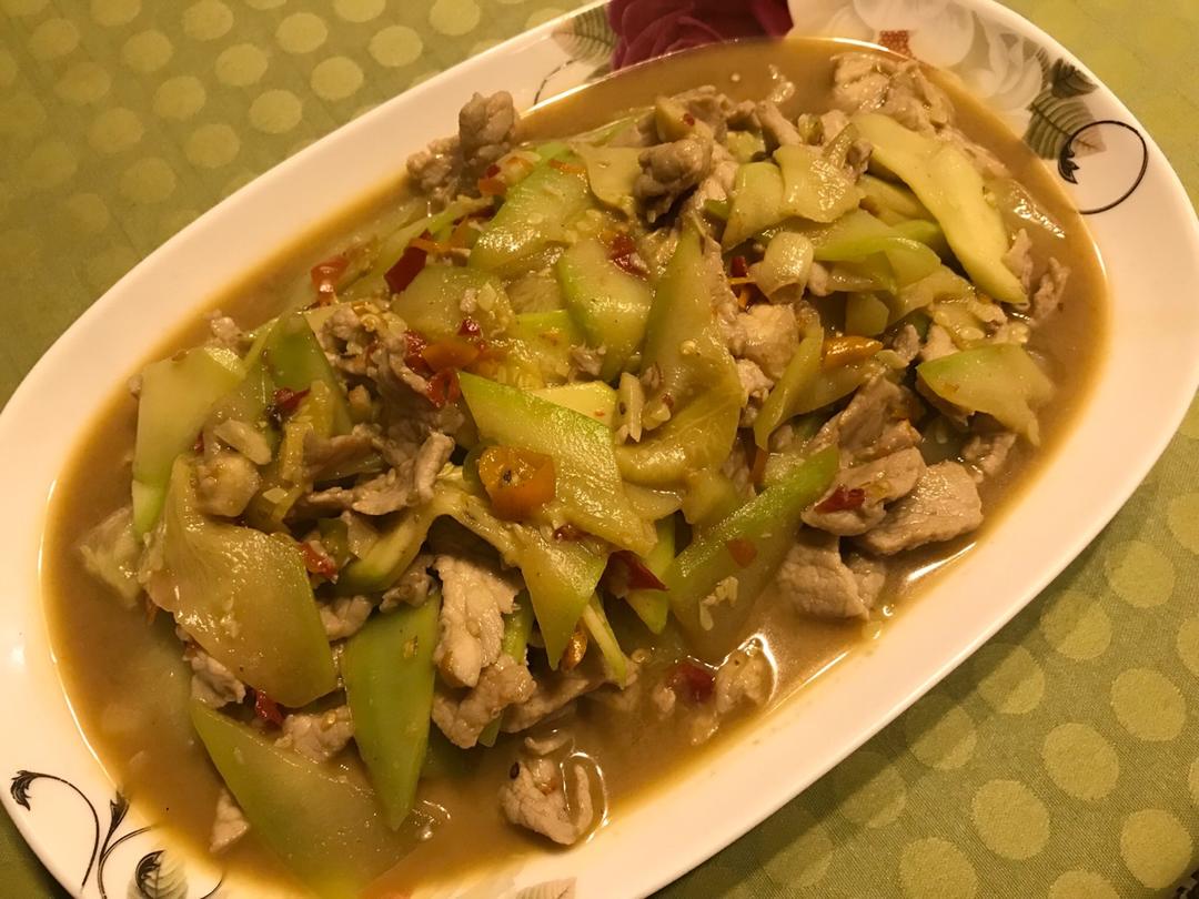 西葫芦炒肉