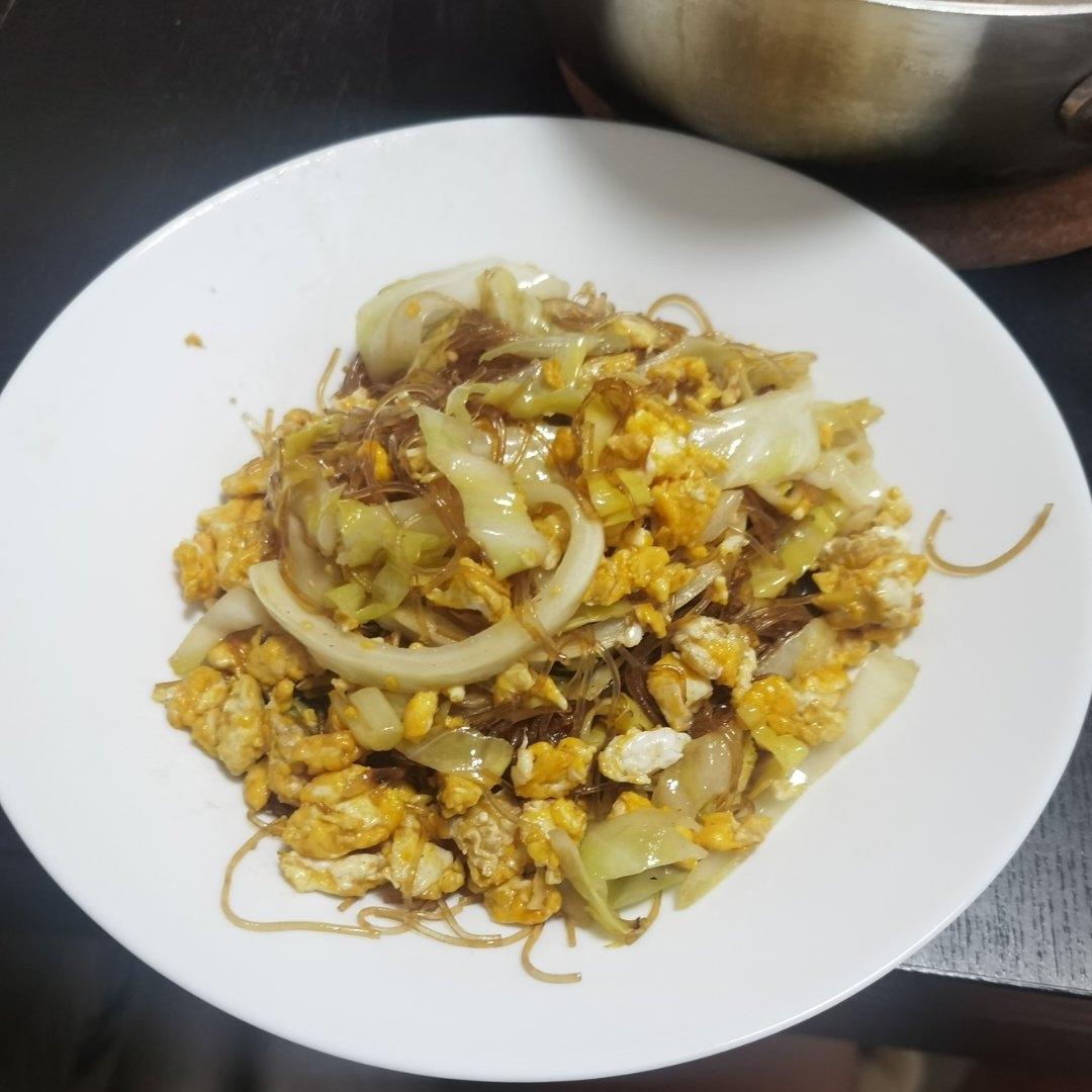 大牌档炒米粉