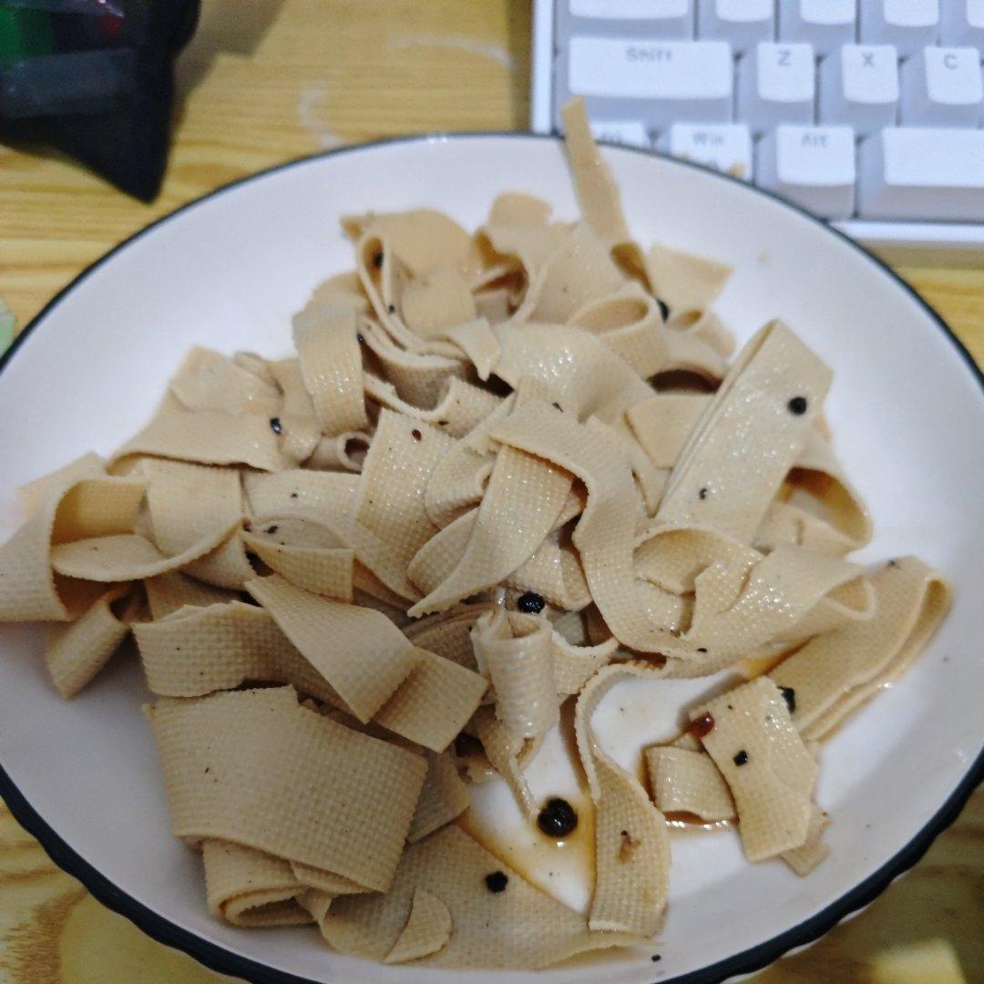 拌豆腐皮