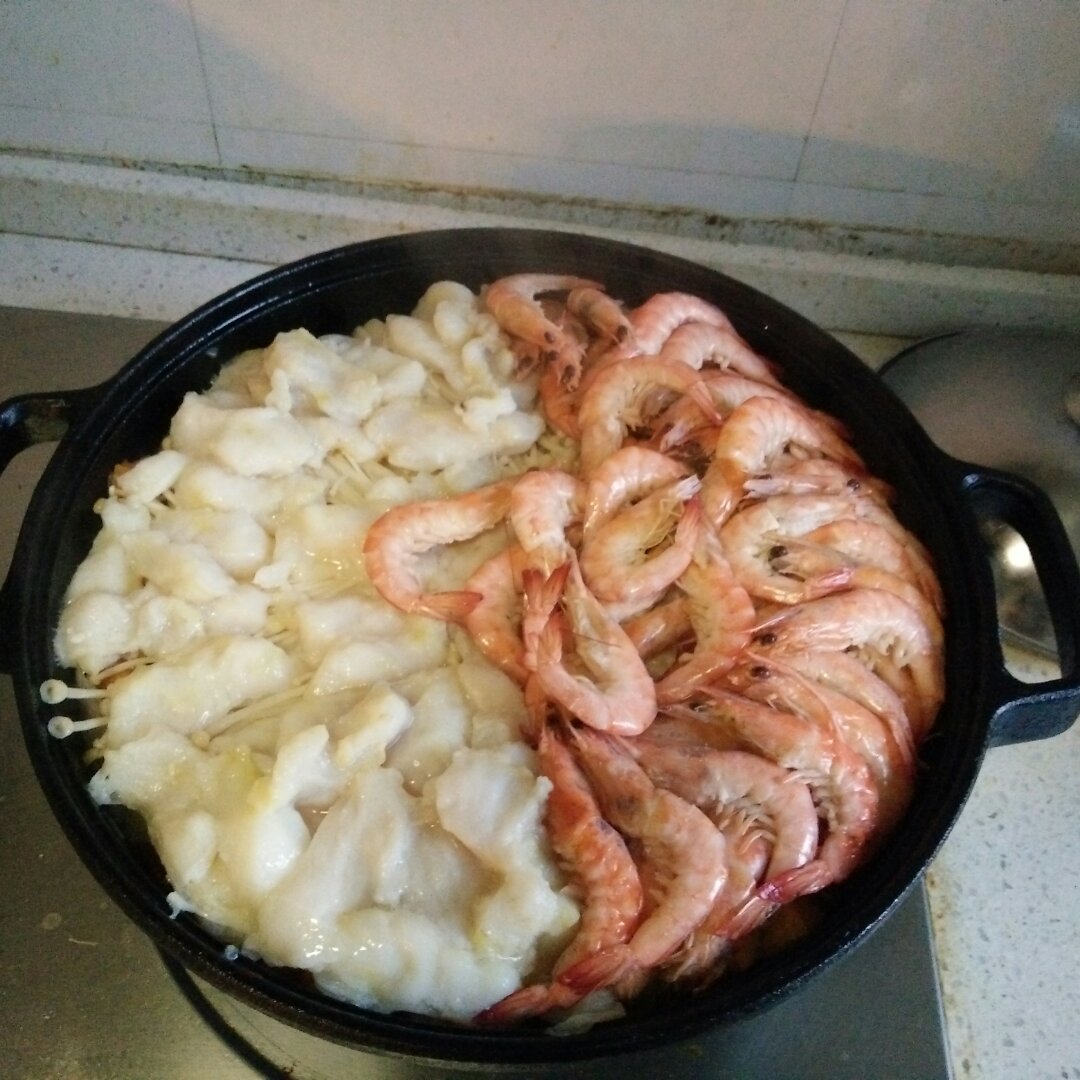 三汁焖锅鱼