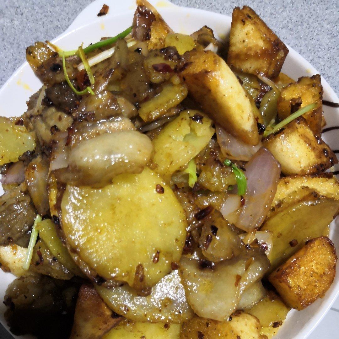 土豆回锅肉