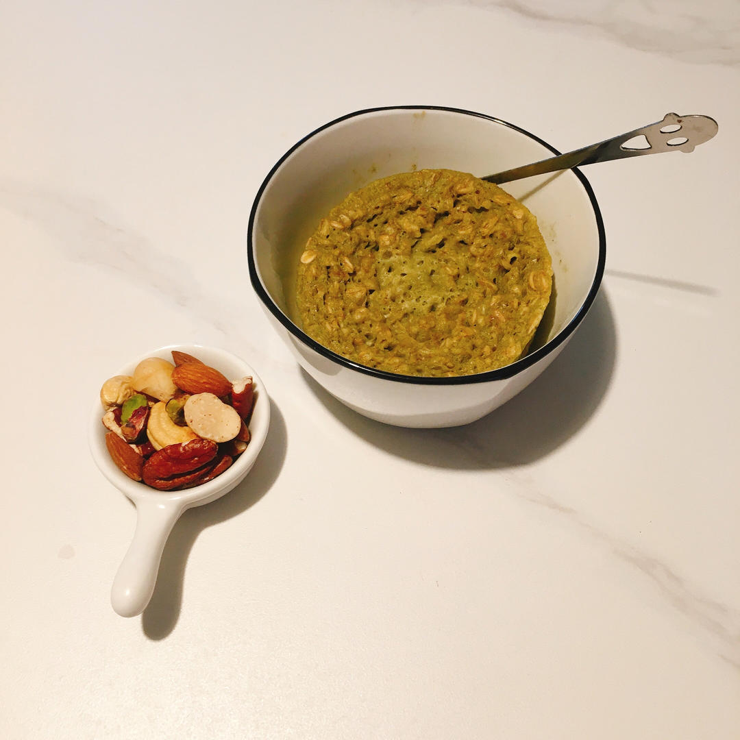 无油无糖葱香燕麦蛋糕