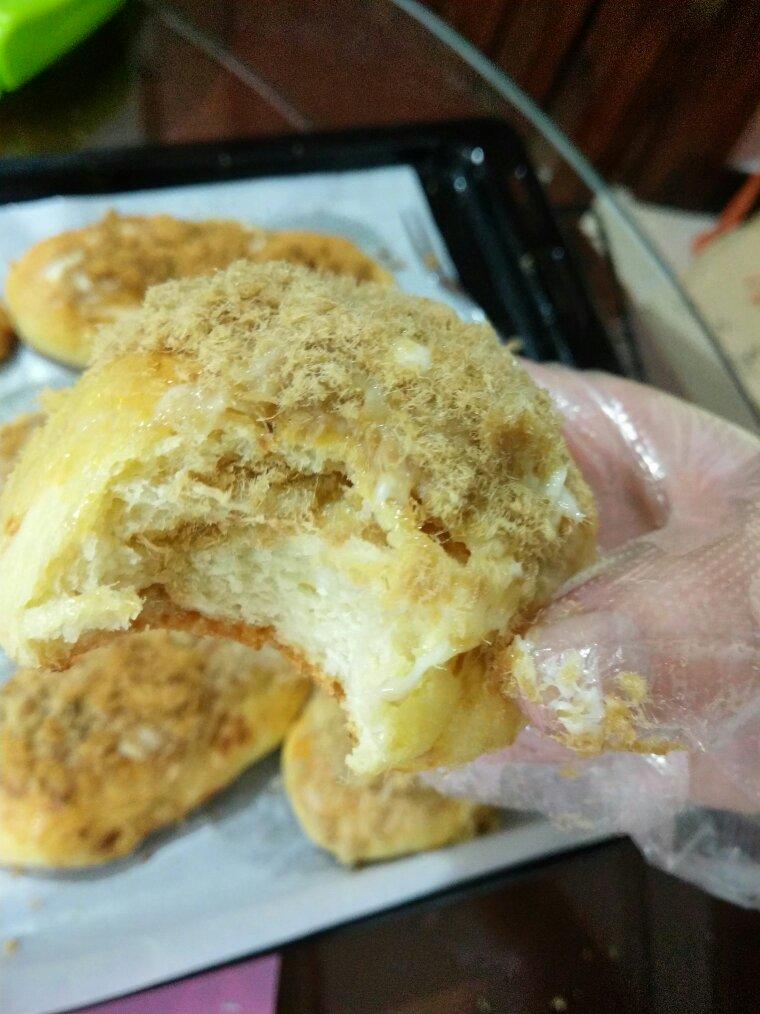 肉松面包