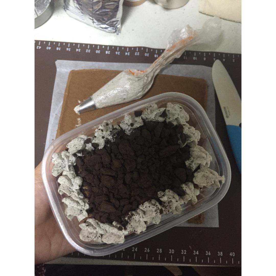 好吃到流泪的奥利奥咸奶油盒子蛋糕