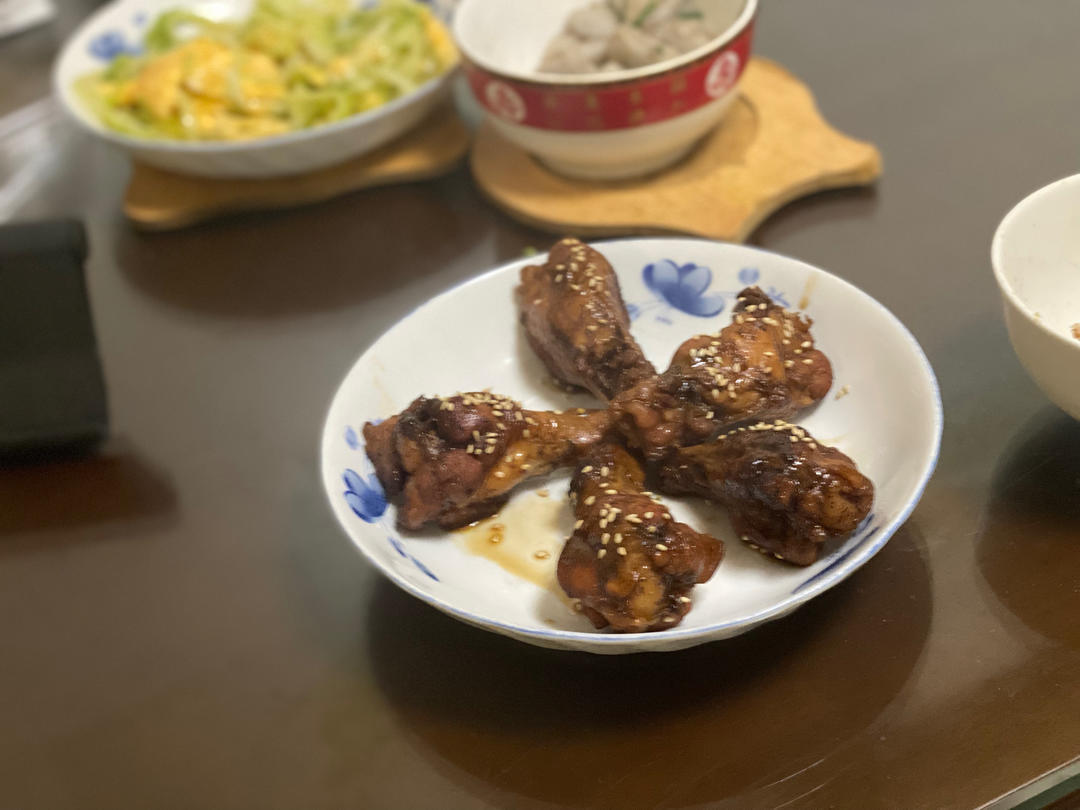 厨师长教你：“可乐鸡翅”的家常做法，味道鲜嫩可口，先收藏起来
