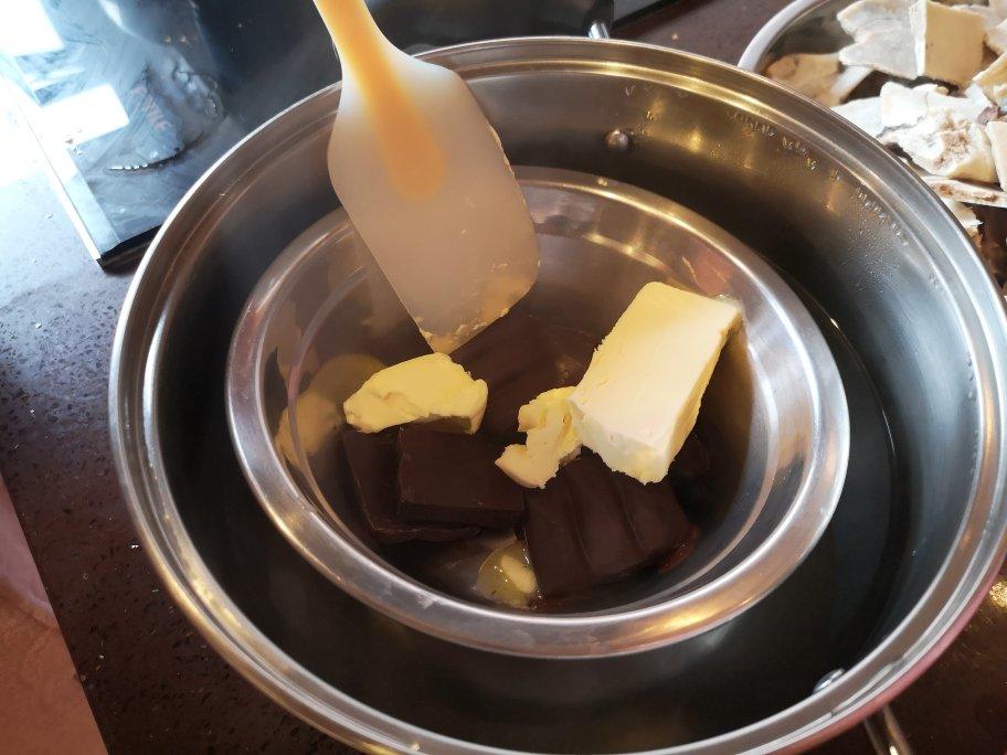 巧克力熔岩蛋糕
