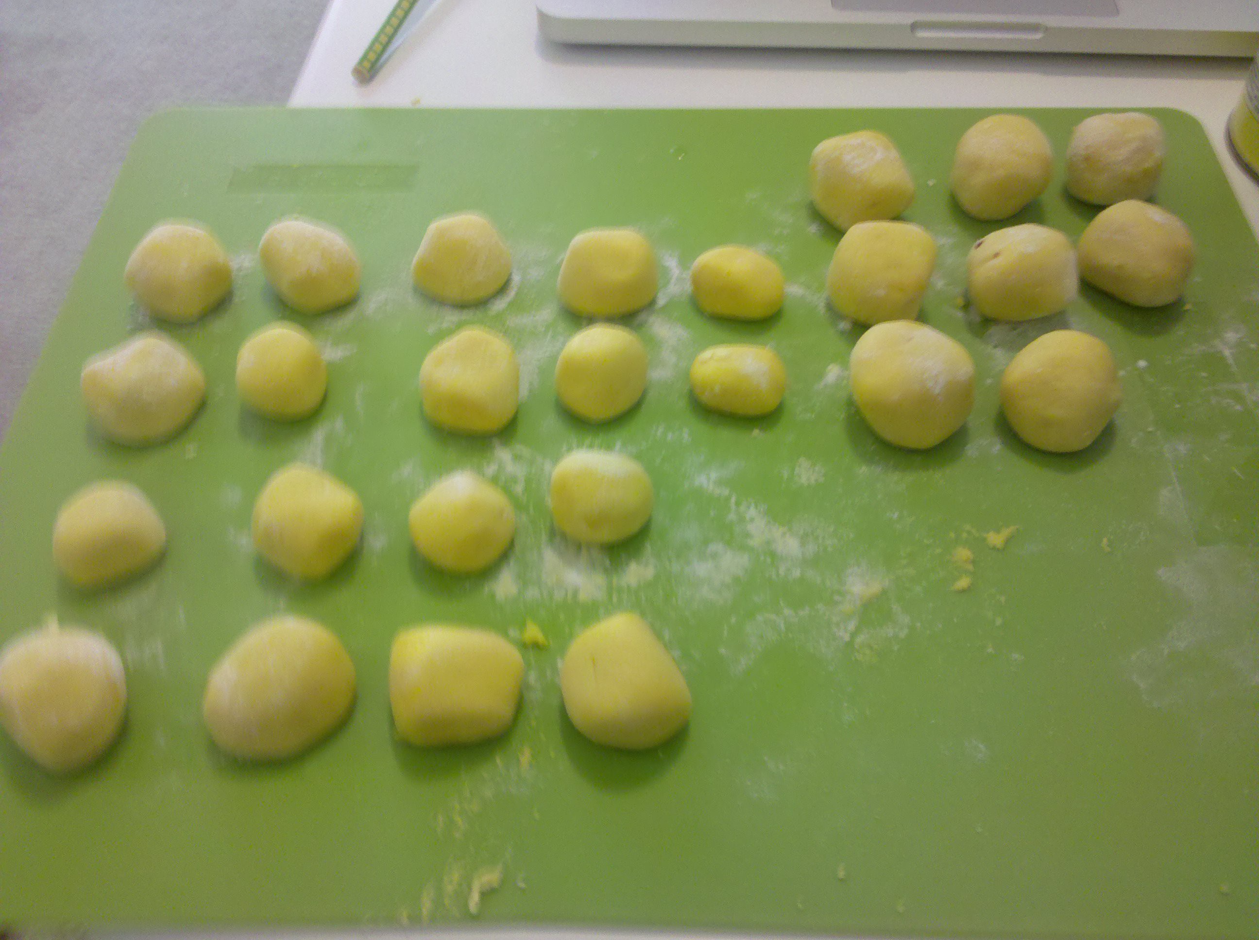 红豆莲子南瓜小丸子汤