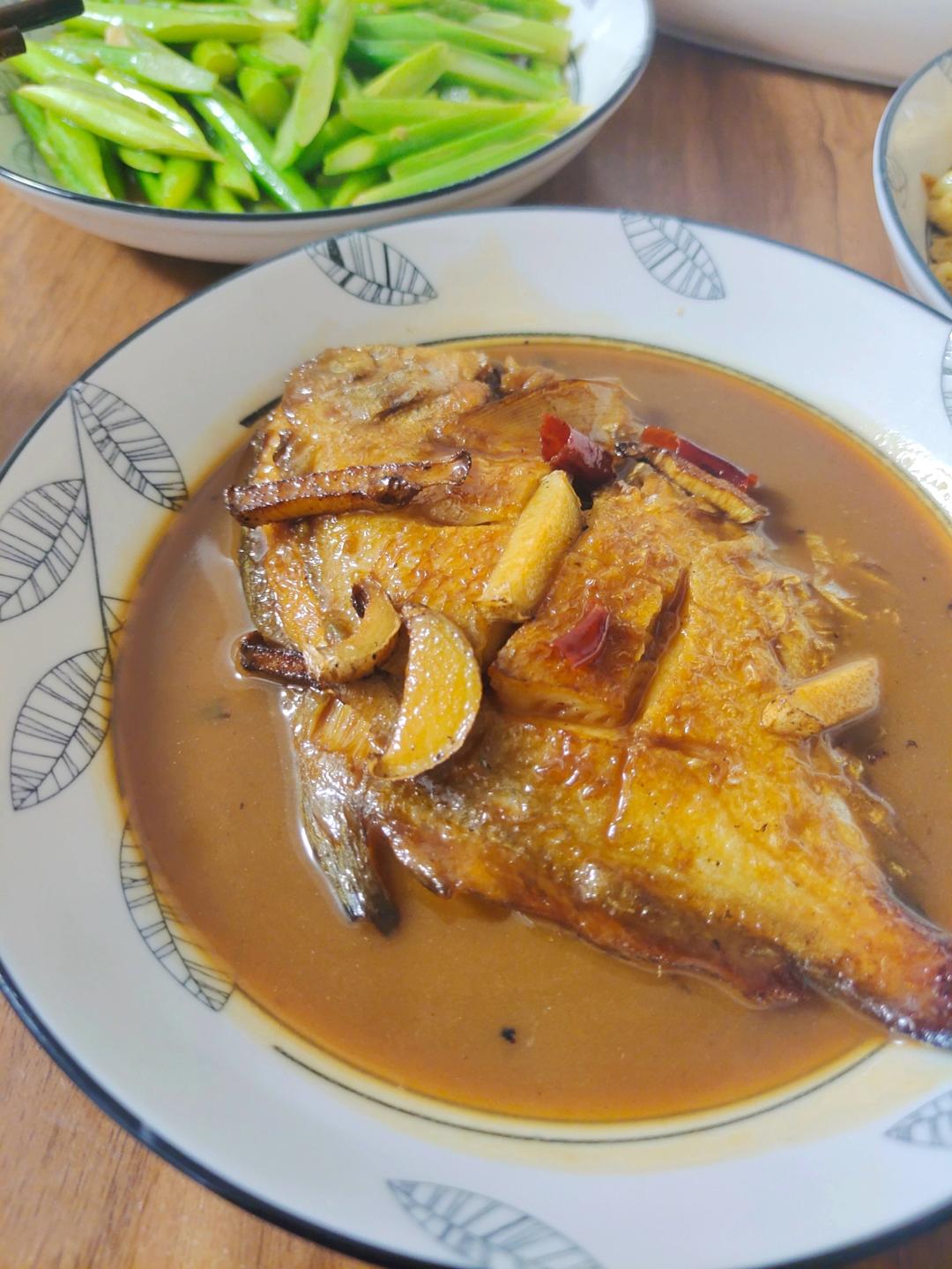 【家常菜】上海红烧鲳鱼