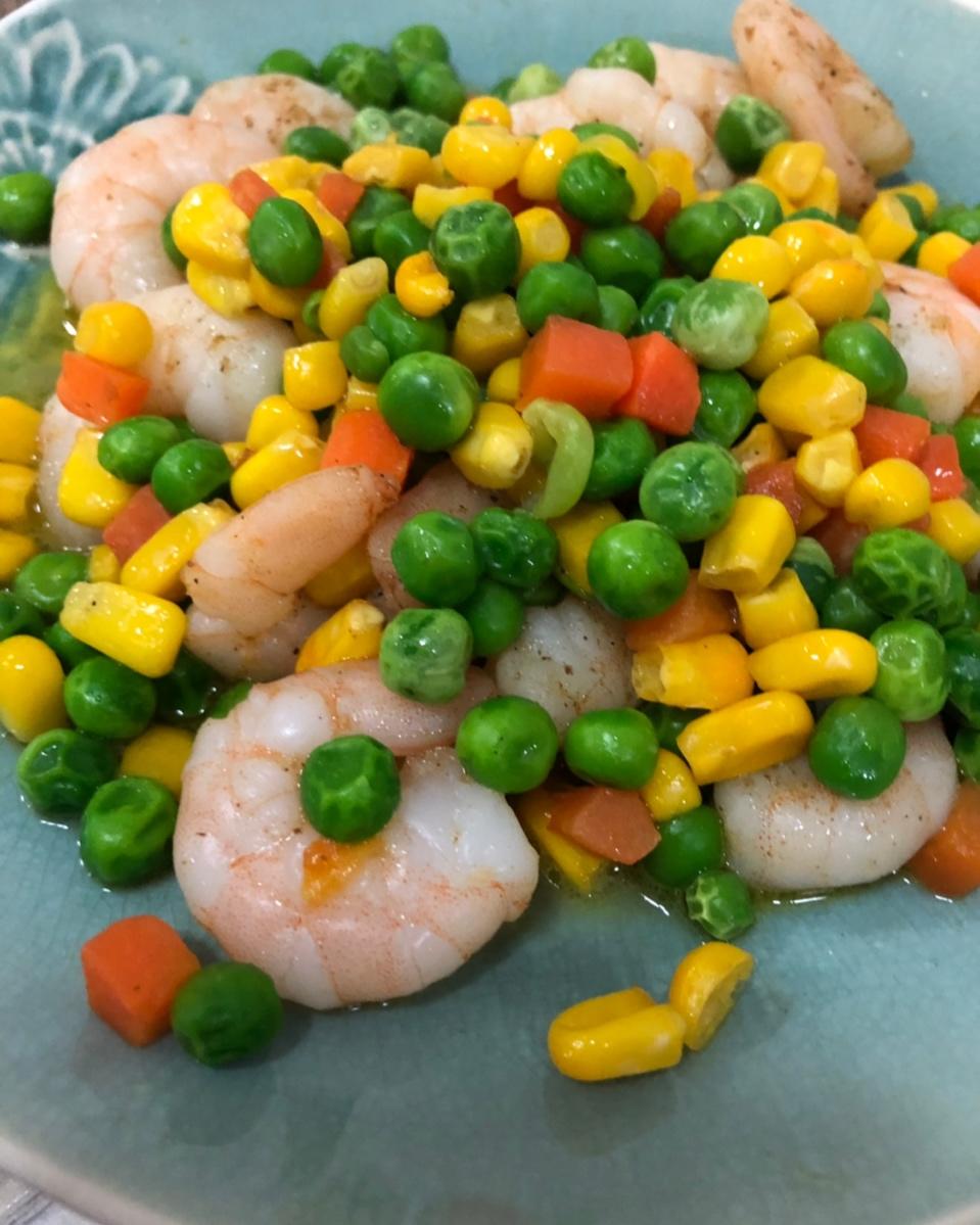 wendy的小日子做的五彩虾仁