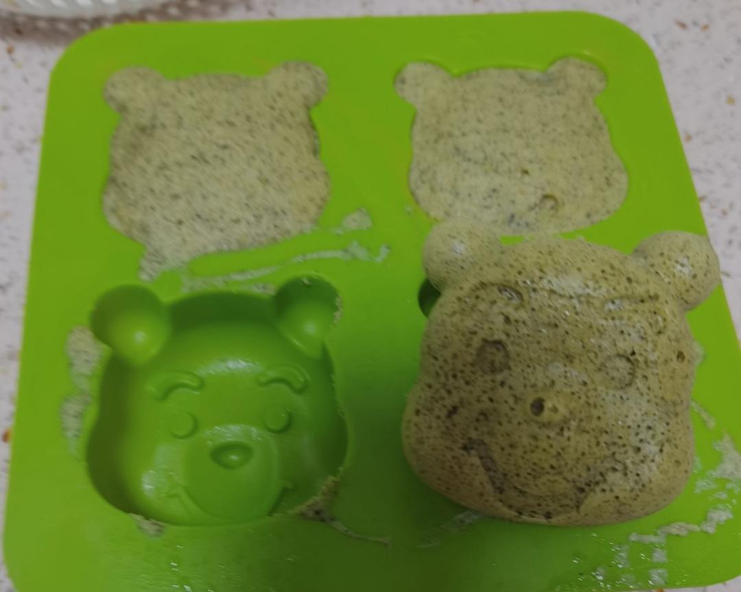 紫山药黑米糕的做法