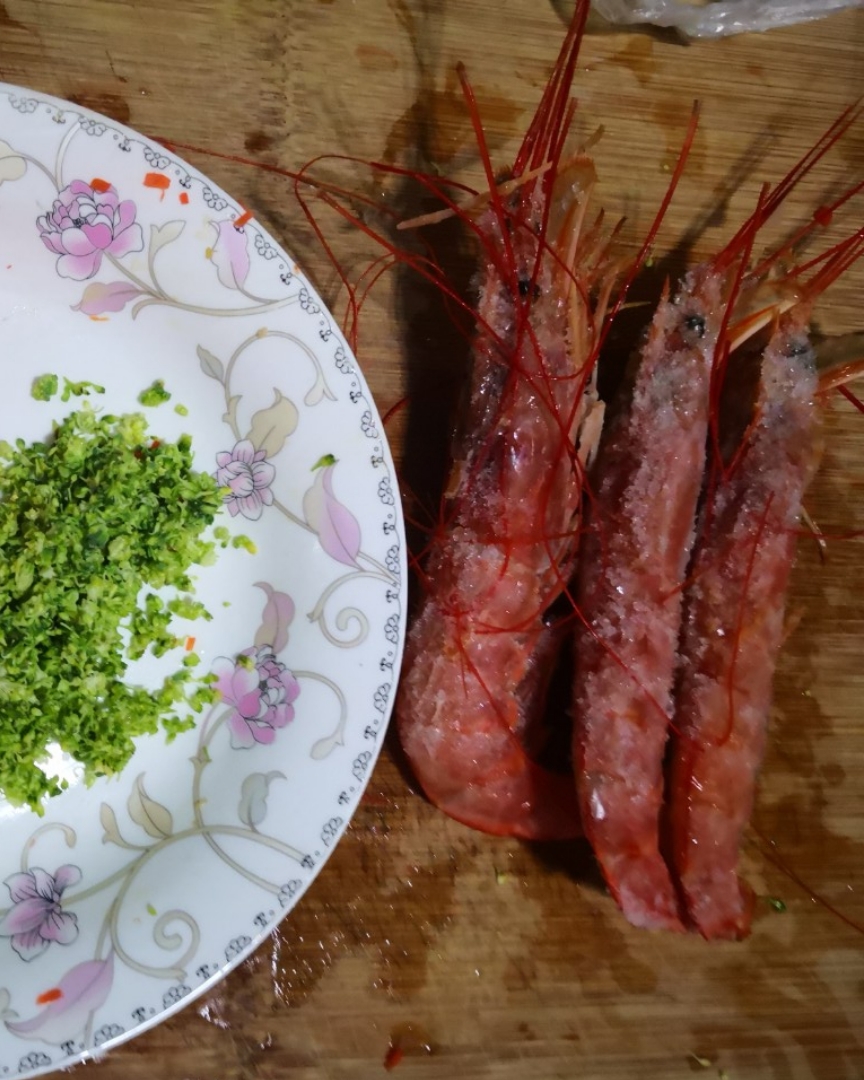 宝宝辅食‼️彩蔬虾圈💯的做法 步骤1