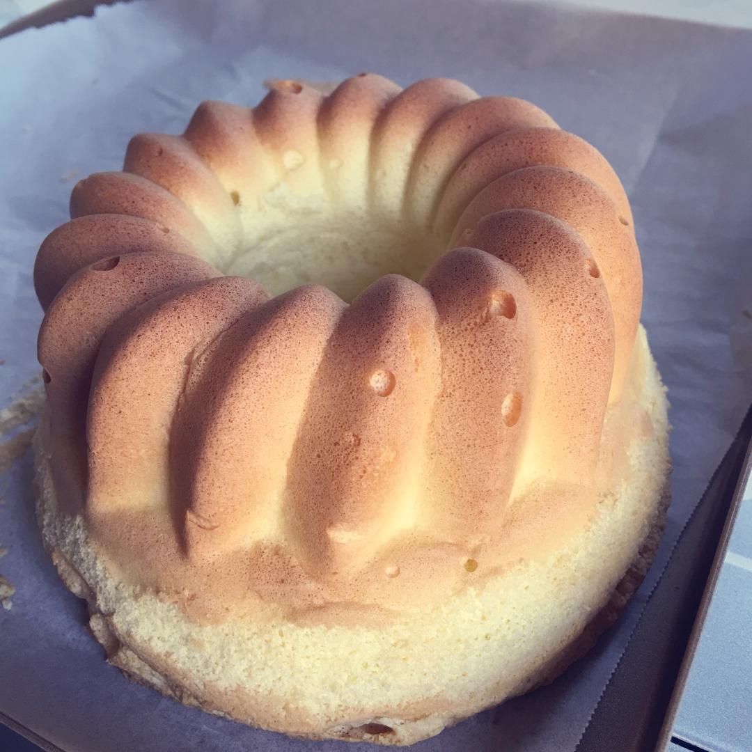 4寸萨瓦林戚风蛋糕