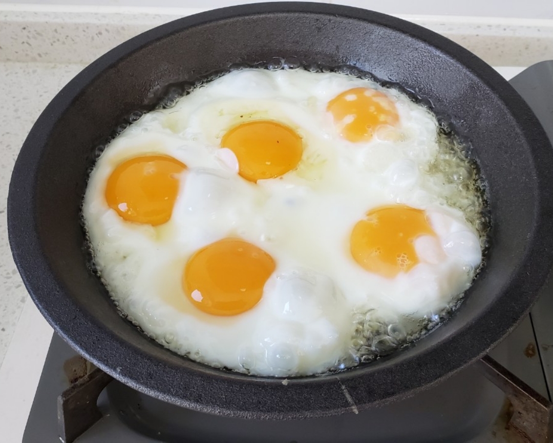 铁板鸡蛋的做法 步骤5