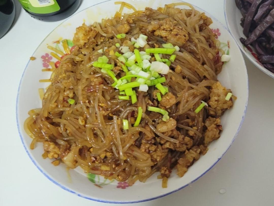 蚂蚁上树（又叫烂肉粉条）