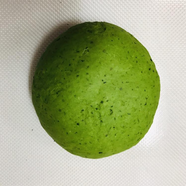 无水菠菜面团的做法