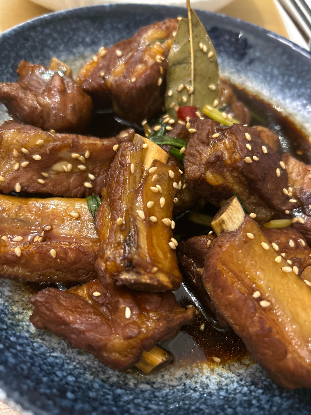红烧排骨｜酱香浓郁