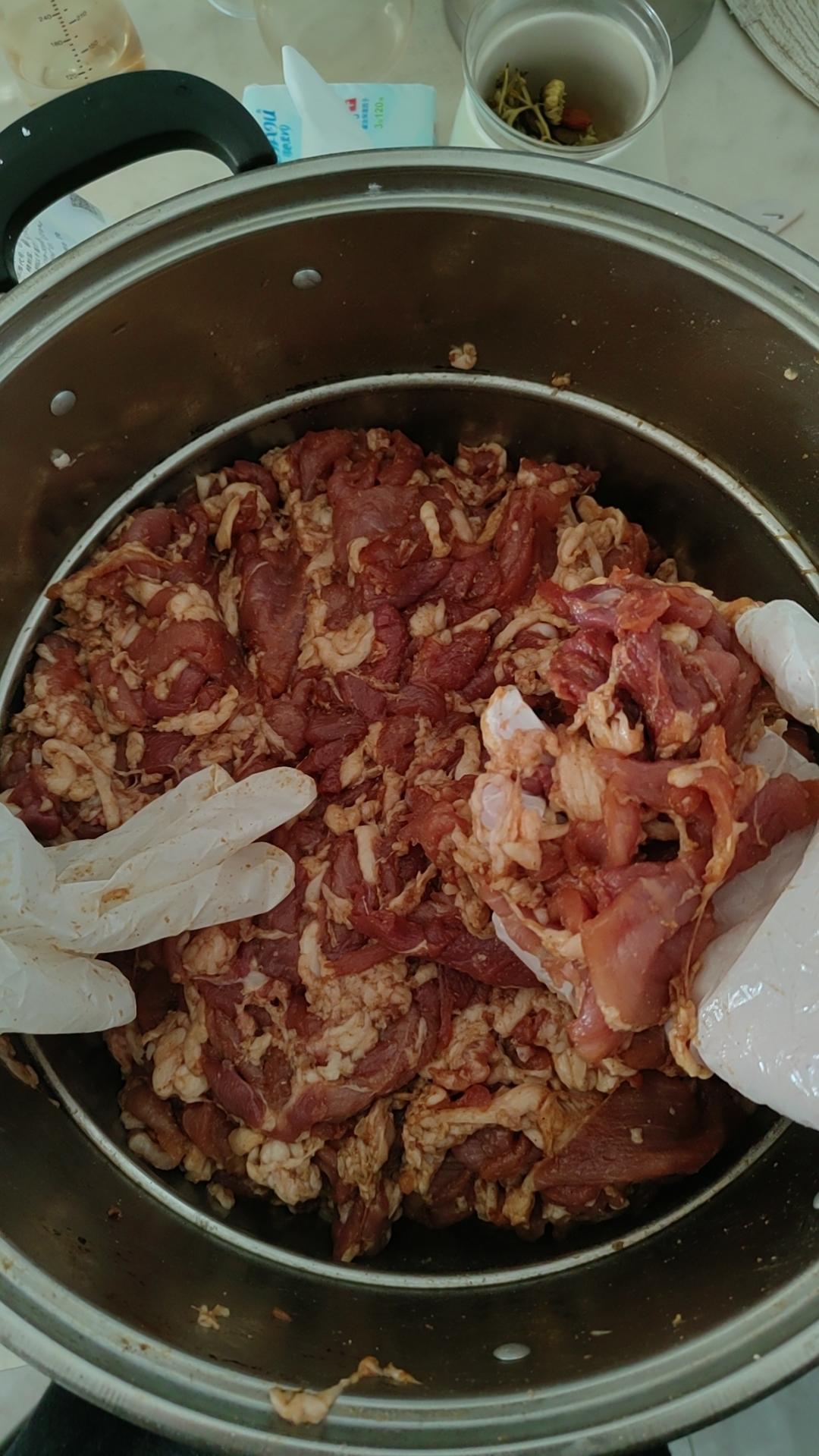 堂妈小厨——传统五香香肠