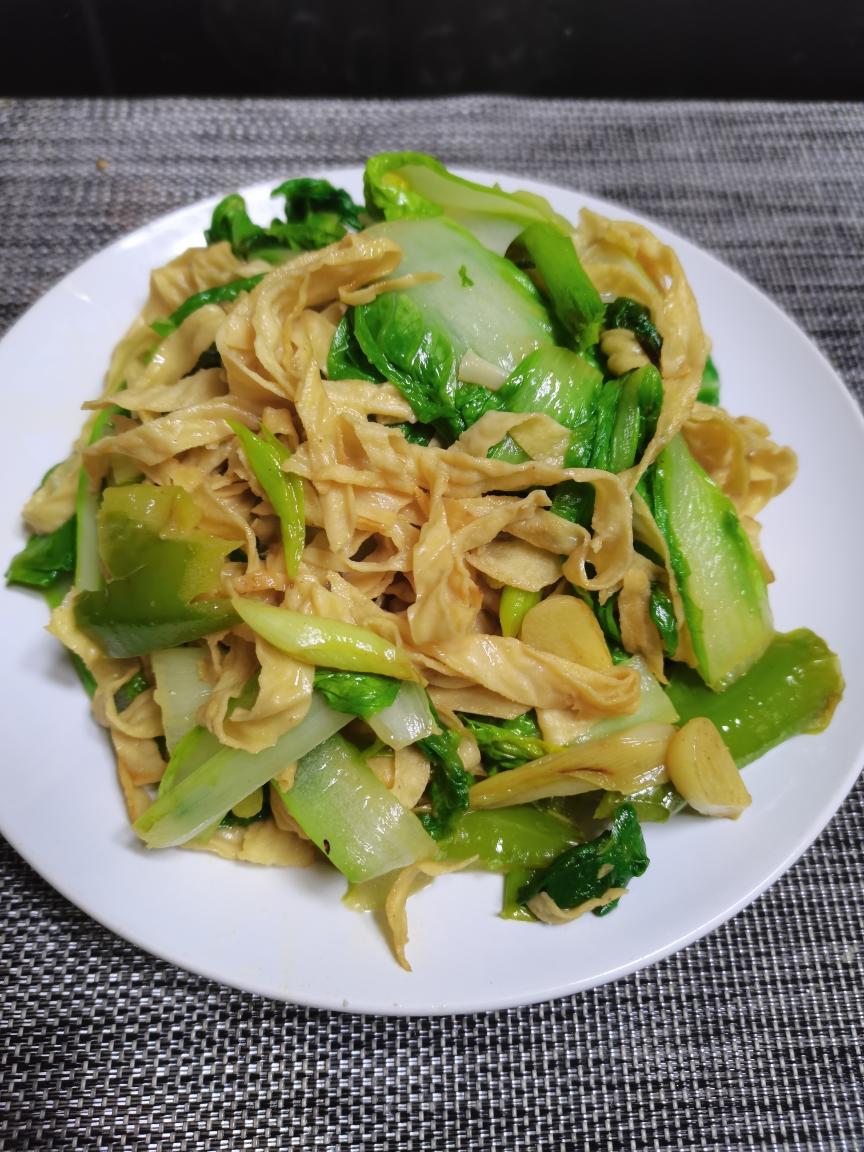 小白菜炒油豆腐皮