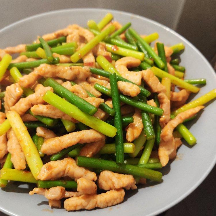 肉丝炒蒜苗