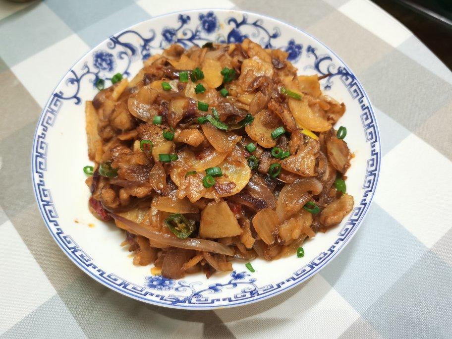 干锅土豆片