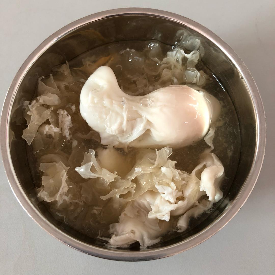 冰糖银耳汤