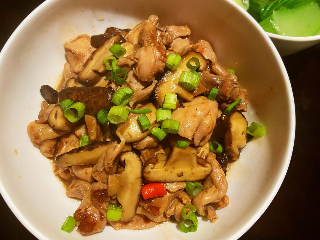 香菇滑鸡