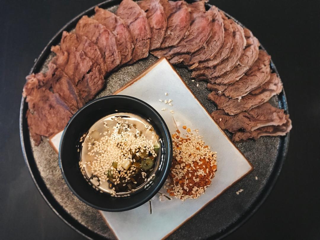 麻辣牛腱