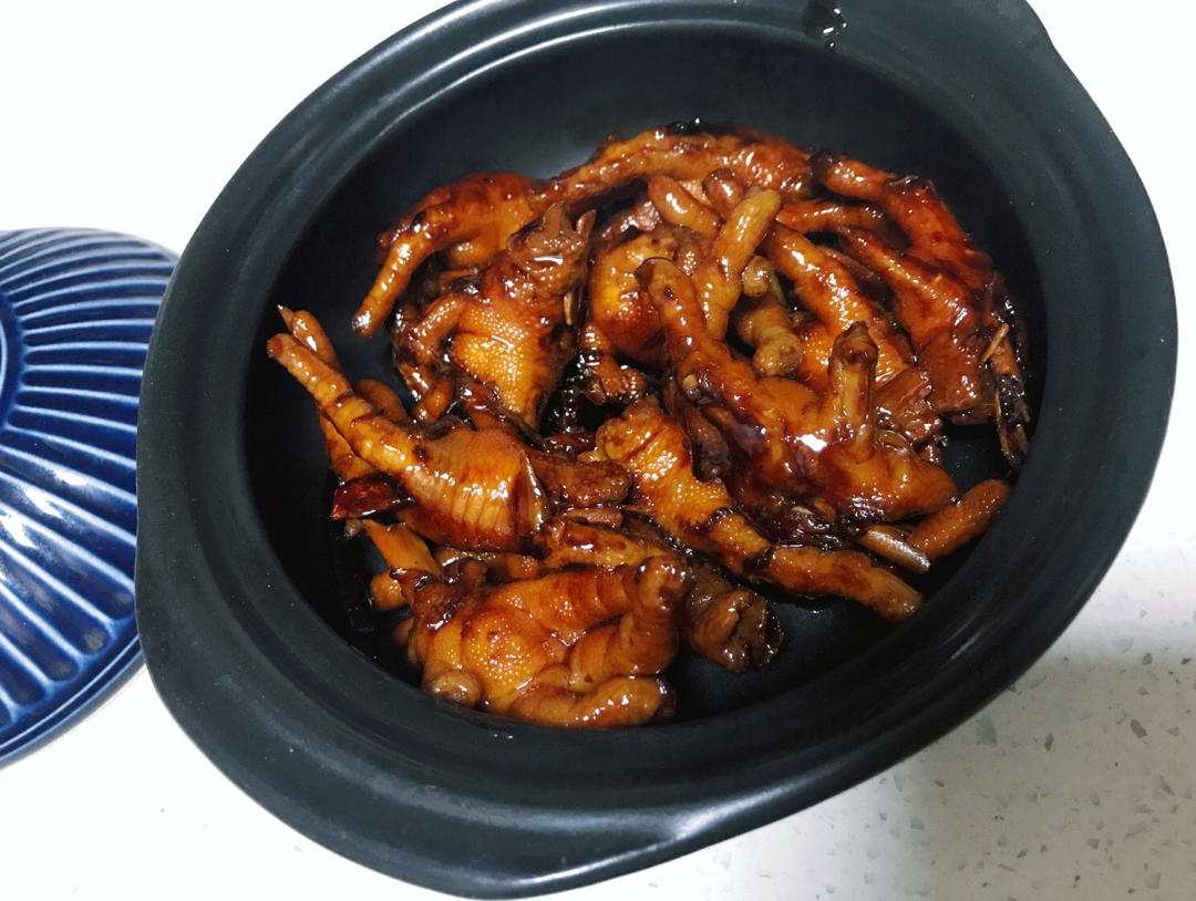 “销魂”卤鸡爪