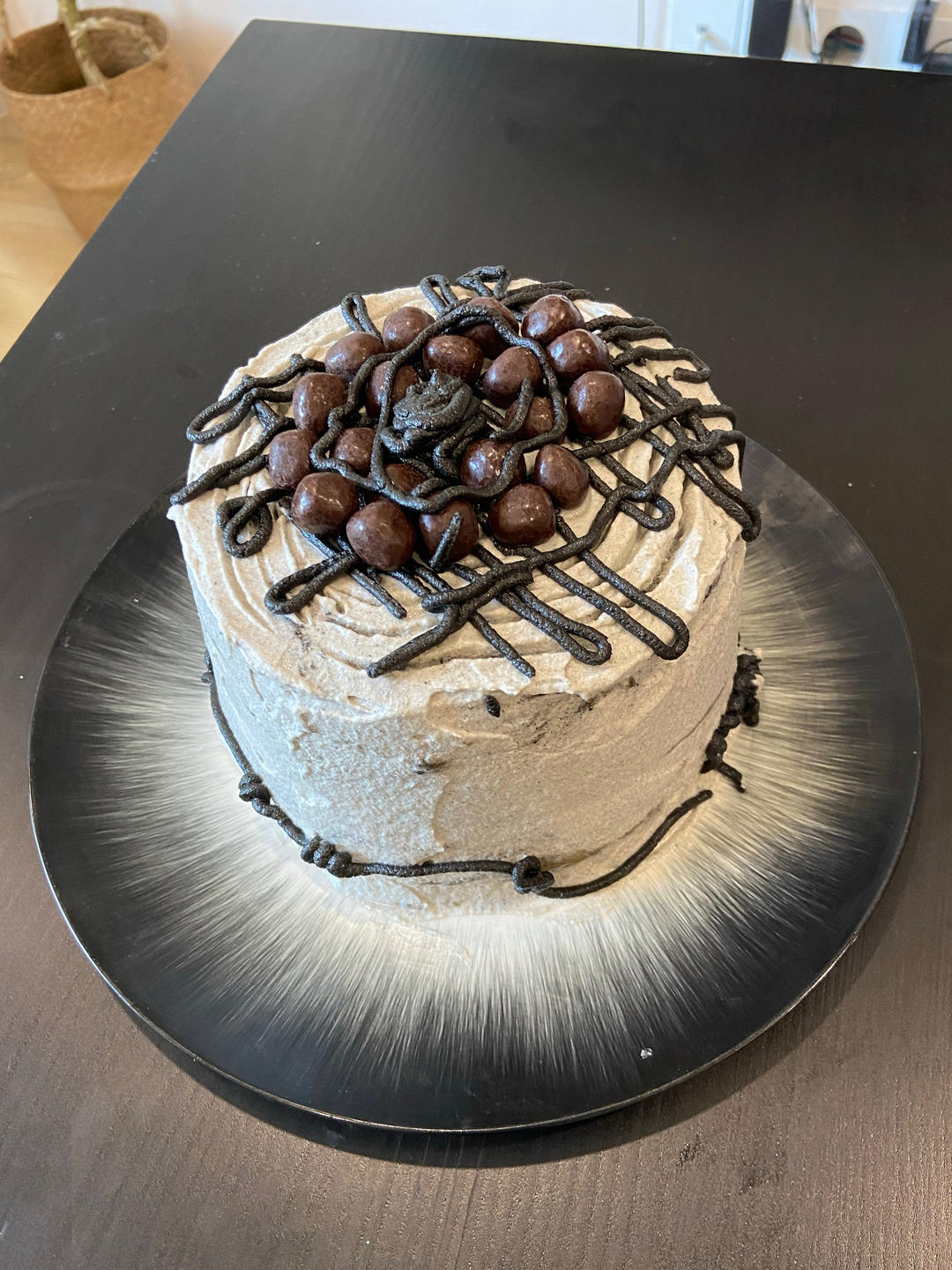 《Tinrry+》芝麻蛋糕