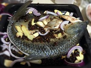 老丁的私房菜－重庆烤鱼的做法 步骤6