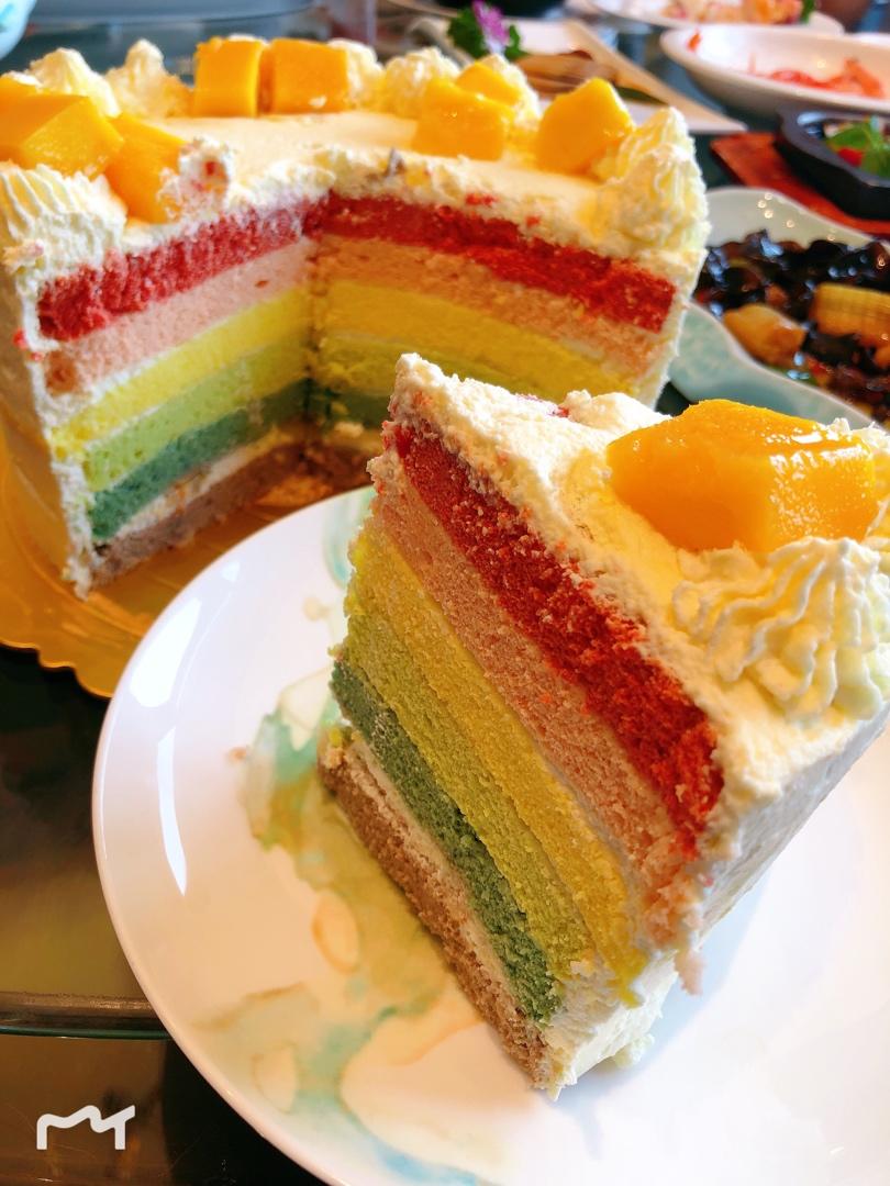 cynthia_eat做的彩虹裸蛋糕(无色素版)