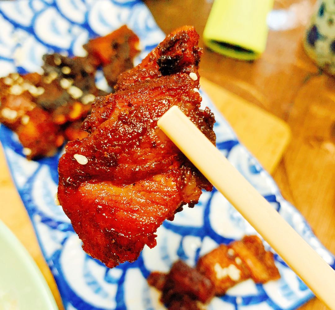 小姨妈干煎五花肉片（甘香，配一杯小酒，真美）