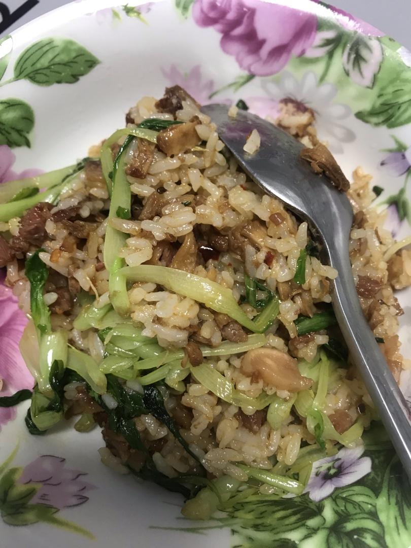 麻辣牛肉饭