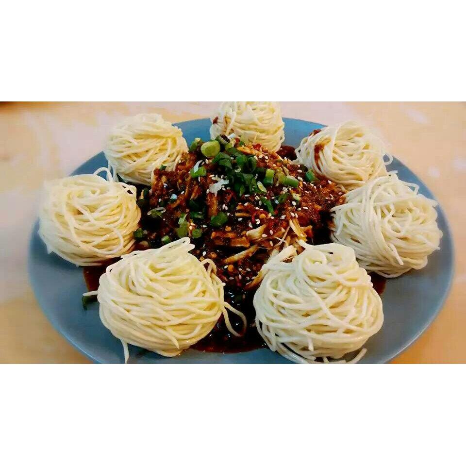 鸡丝凉面