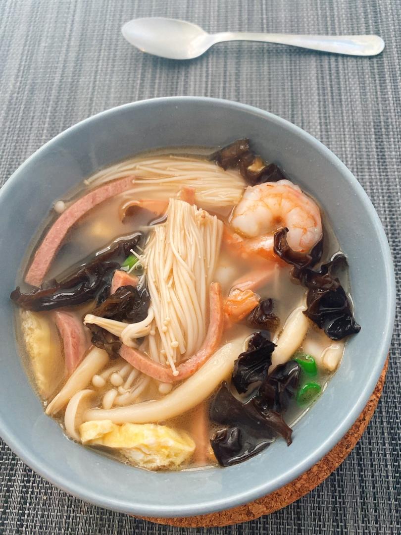 低卡减脂餐~三鲜菌菇汤