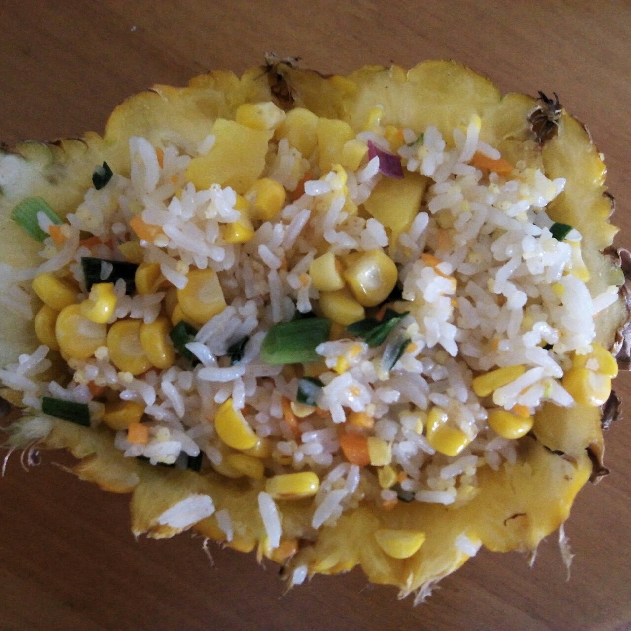 菠萝糯米饭