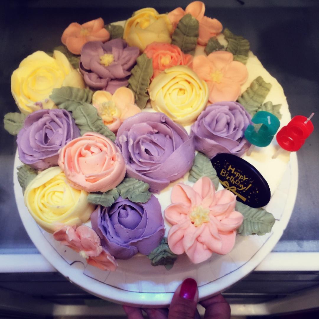 淡奶油奶油霜(适合裱花)