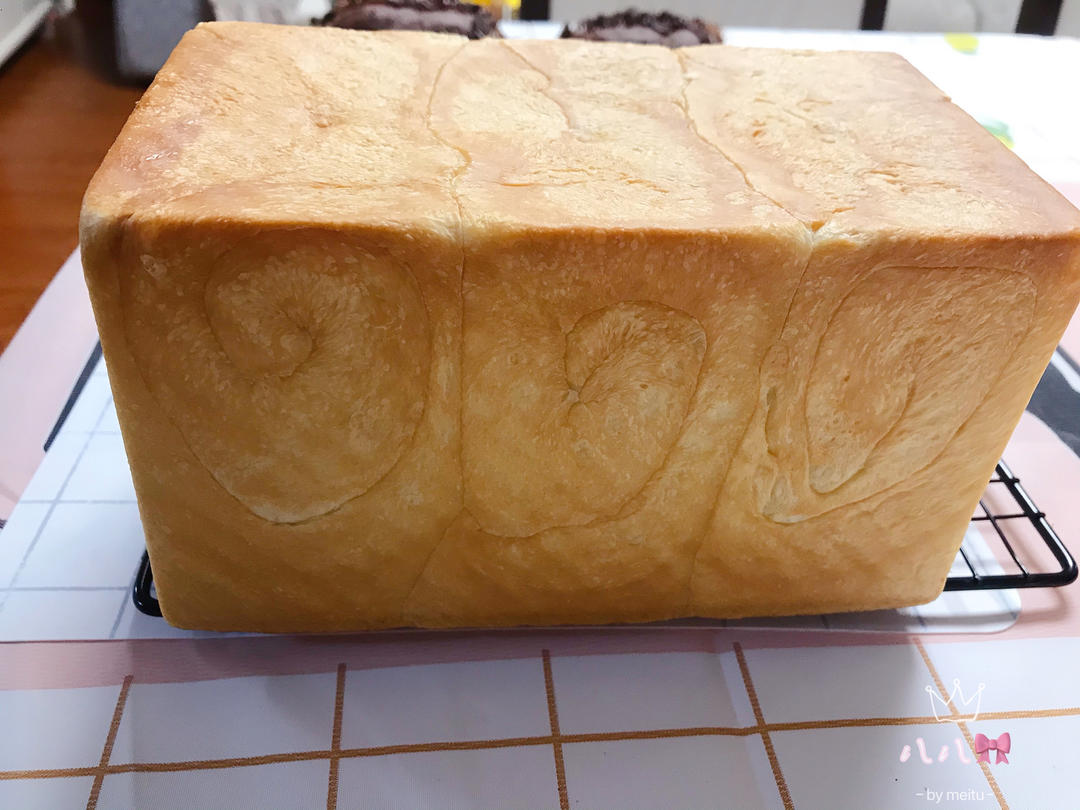 不用一滴水的基础奶香吐司，新手必备!
