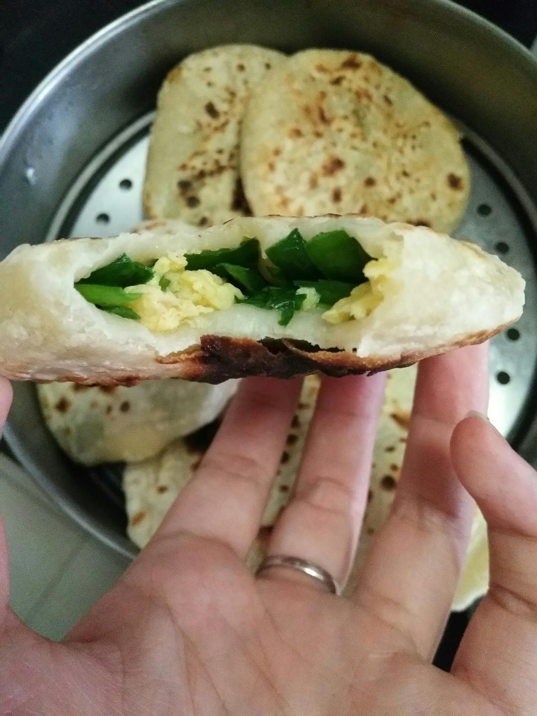 韭菜鸡蛋馅饼